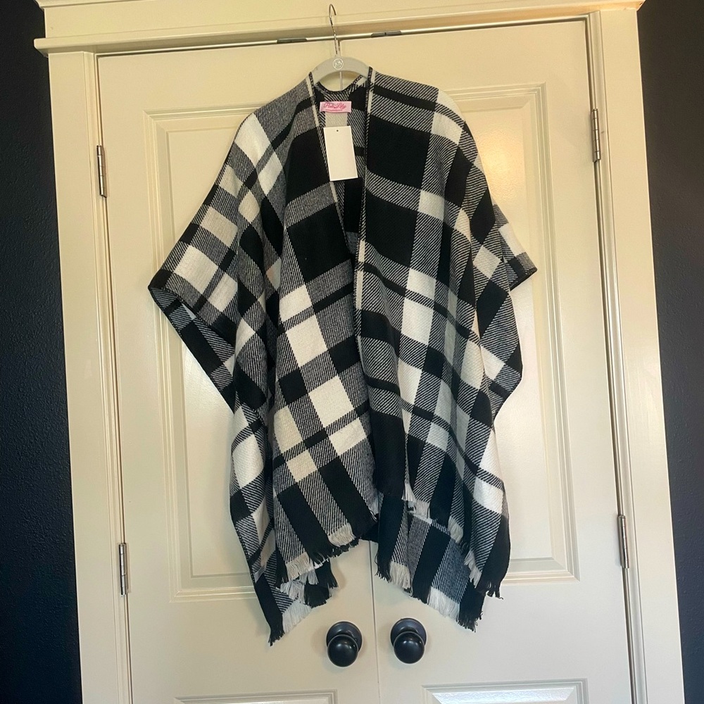 Buffalo plaid poncho